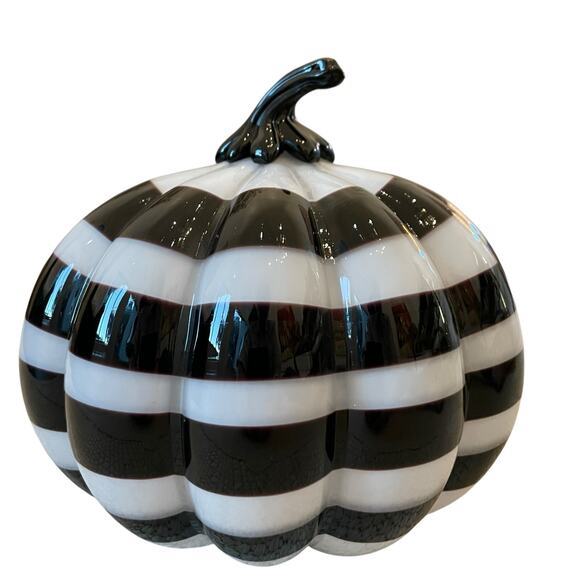 Christian Siriano Hand Blown Art Glass Pumpkin White Black Stripe Swirl 9x8 NEW - Picture 15 of 15